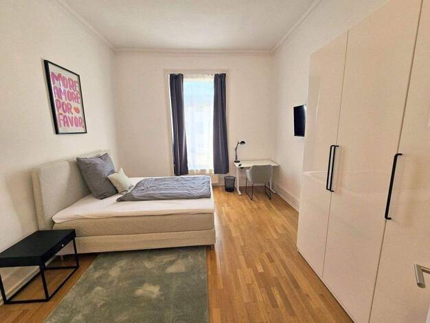 WG-Zimmer zur Miete Wohnen auf Zeit 600 € 13 m² 3. Geschoss frei ab 01.03.2026 Uhlandstraße II 3.Og links Ostend Frankfurt am Main 60314