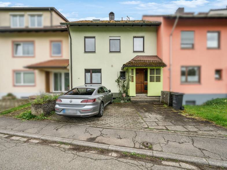 Reihenmittelhaus zum Kauf 459.000 € 6 Zimmer 138,7 m² 314 m² Grundstück Kollnau Waldkirch 79183