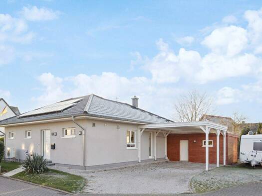 Einfamilienhaus zum Kauf 390.000 € 3 Zimmer 115,1 m² 650 m² Grundstück Bledeln Algermissen 31191