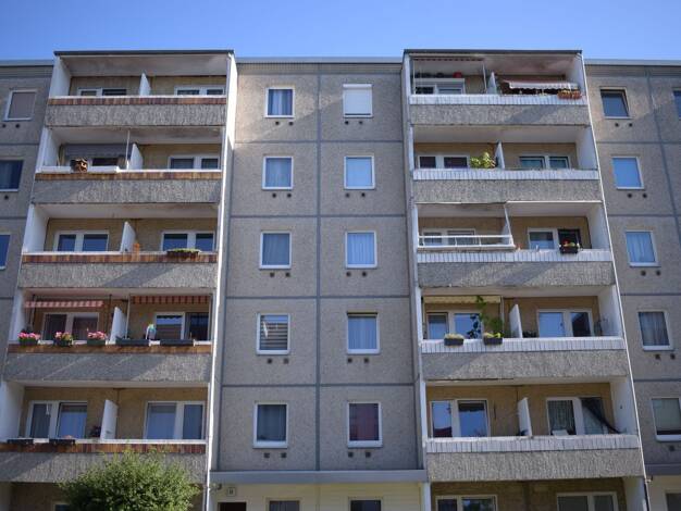 Wohnung zum Kauf 99.000 € 3 Zimmer 58 m² 2. Geschoss Bernau Bernau 16321