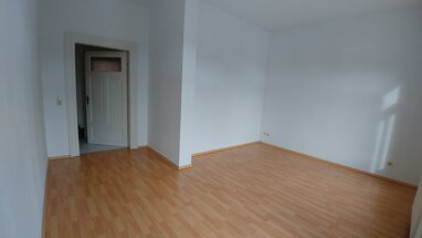 Wohnung zur Miete 320 € 2 Zimmer 64 m² frei ab 01.10.2024 Greiz Greiz 07973