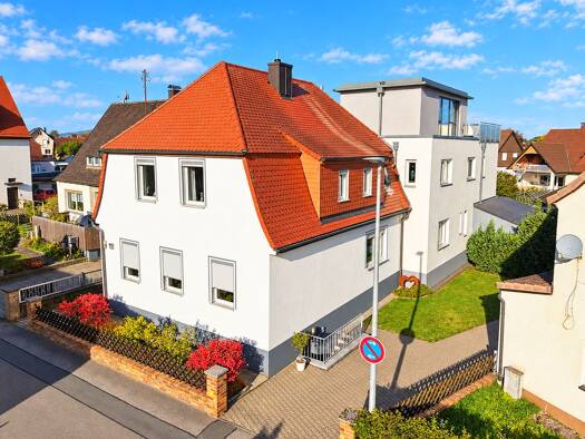Mehrfamilienhaus zum Kauf 675.000 € 8 Zimmer 270,5 m² 628 m² Grundstück Sassanfahrt Hirschaid 96114