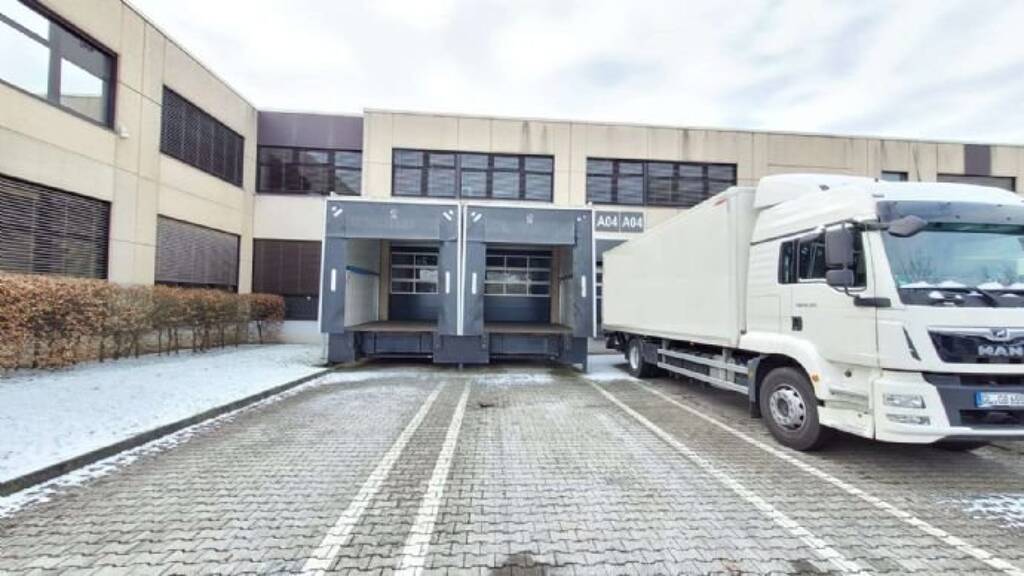 Lagerhalle zur Miete 14.500 m² Lagerfläche - Kelsterbach 65451