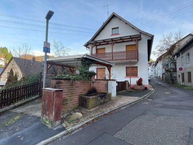 Mehrfamilienhaus zum Kauf provisionsfrei 330.000 € 9 Zimmer 170 m² 161 m² Grundstück Altenbach Schriesheim 69198