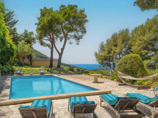 Einfamilienhaus zum Kauf 2.290.000 € 7 Zimmer 280 m² 4.500 m² Grundstück Plage et Ecarts CASSIS 14700