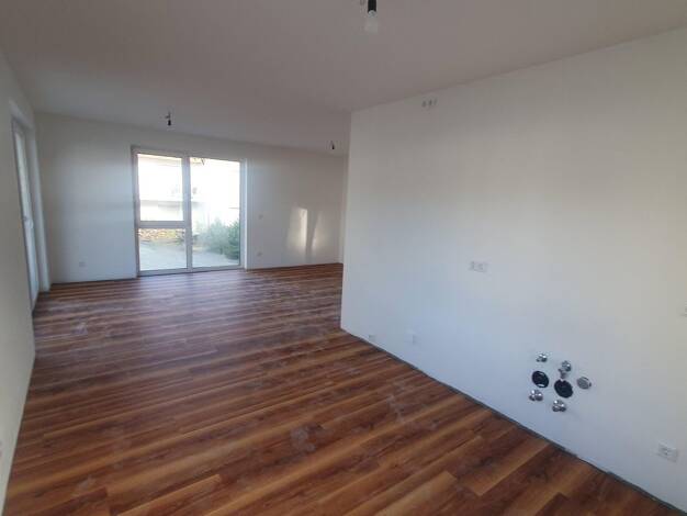 Wohnung zur Miete - Erstbezug 1.965 € 4 Zimmer 98,1 m² EG frei ab 01.12.2026 Münchner Straße 102 c Kirchseeon Kirchseeon 85614