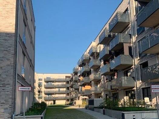 Wohnung zur Miete 1.722 € 4 Zimmer 111,1 m² 2. Geschoss frei ab 01.01.2027 Am Gatherhof Rath Düsseldorf 40472