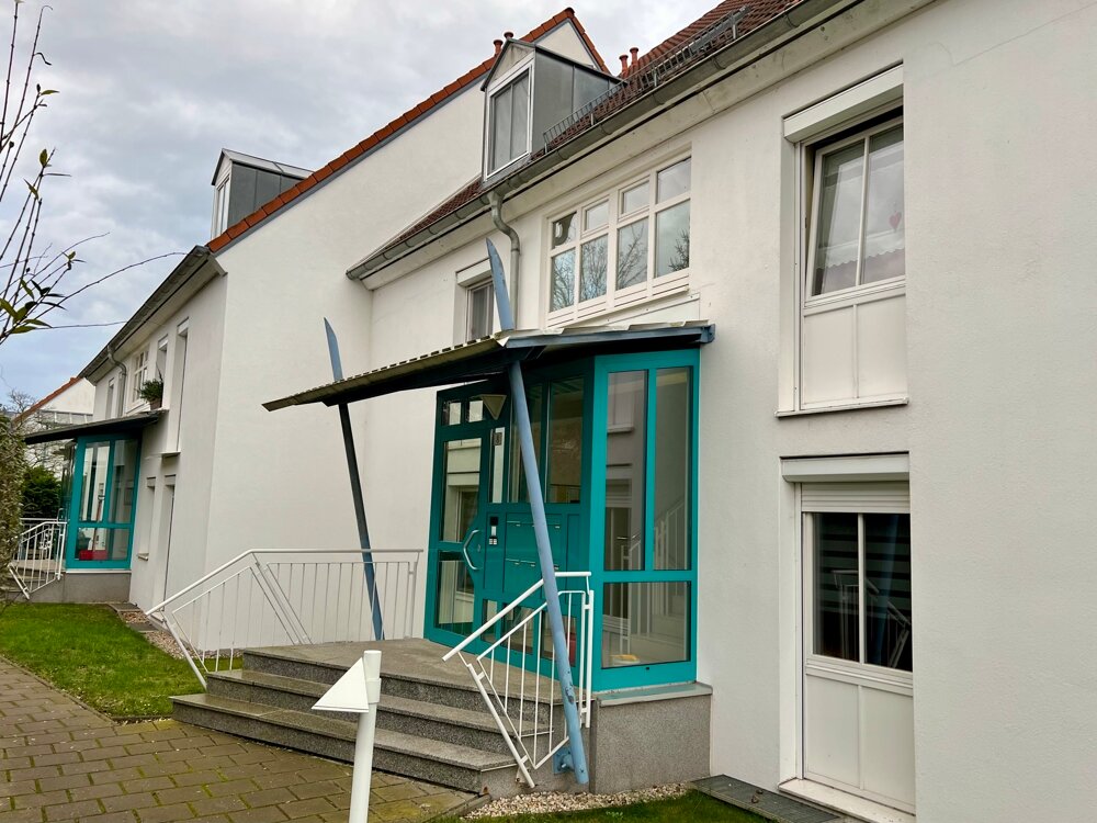 Wohnung zum Kauf 99.000 € 2 Zimmer 59 m²<br/>Wohnfläche 1.<br/>Geschoss Seeben Halle / Seeben 06118