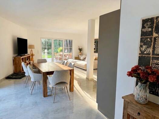 Terrassenwohnung zur Miete 2.990 € 4 Zimmer 150 m² Geschoss EG/3 frei ab 01.11.2026 Rodenkirchen Köln 50999
