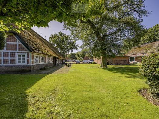 Bauernhaus zum Kauf 1.395.000 € 12 Zimmer 400 m² 8.000 m² Grundstück Neugraben-Fischbek Harburg 21147