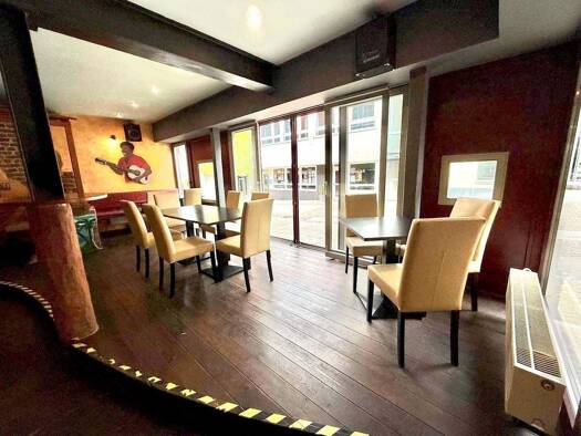 Bar/Café zur Miete provisionsfrei 2.000 € 120 m² Gastrofläche 400 m² Grundstück Altenkirchen 57610