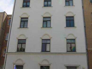 Wohnung zur Miete 330 € 3 Zimmer 57,3 m² Dachgeschoss, 5. Geschoss frei ab sofort Meßbacher Straße 61 Südvorstadt Plauen 08527