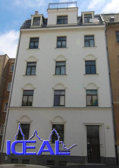 Wohnung zur Miete 330 € 3 Zimmer 57,3 m² Dachgeschoss, 5. Geschoss frei ab sofort Meßbacher Straße 61 Hofer Vorstadt Plauen 08527