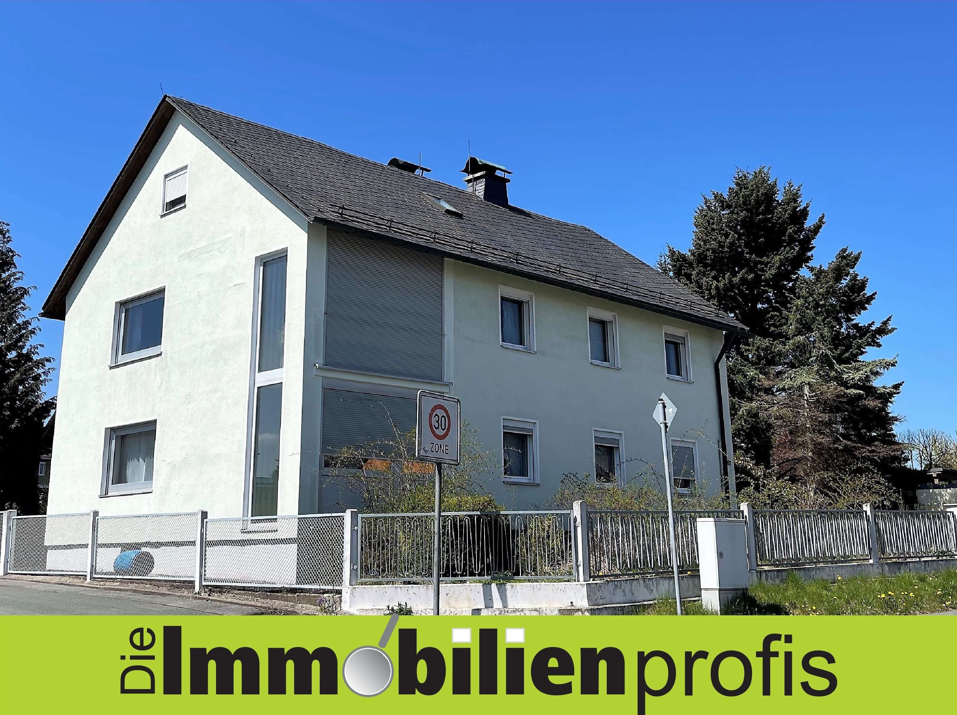 Mehrfamilienhaus zum Kauf 136.000 € 6 Zimmer 170 m²<br/>Wohnfläche 828 m²<br/>Grundstück Schwarzenbach a d Saale Schwarzenbach an der Saale 95126