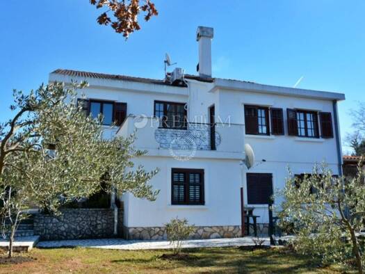 Haus zum Kauf 1.250.000 € 9 Zimmer 367 m² Njivice, Omisalj Njivice
