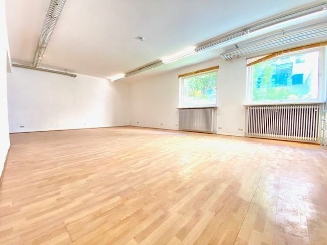 Büro-/Praxisfläche zur Miete 841,33 € 3 Zimmer 101 m²<br/>Bürofläche Freilassing Freilassing 83395