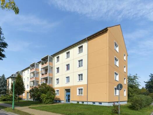 Wohnung zur Miete 209 € 1 Zimmer 36,1 m² 1. Geschoss frei ab sofort Konrad-Zuse-Straße 13 Hoyerswerda Hoyerswerda 02977