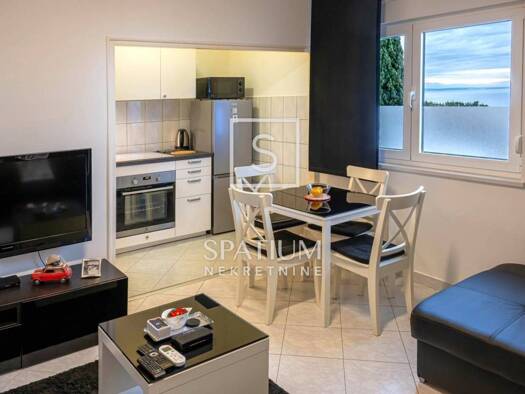 Wohnung zur Miete 1.200 € 4 Zimmer 80 m² Opatija - Centar, Opatija Opatija