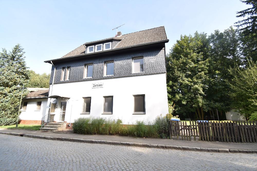 Wohnung zur Miete 440 € 4 Zimmer 98,5 m²<br/>Wohnfläche Zernien Zernien 29499