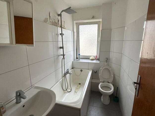 Wohnung zur Miete 981 € 5 Zimmer 100 m² 3. Geschoss Gerther Str. 8 Gerthe Bochum 44805