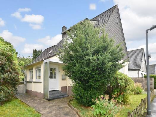 Einfamilienhaus zum Kauf 448.000 € 7 Zimmer 127 m² 1.273 m² Grundstück Benninghofen-Loh Dortmund 44267