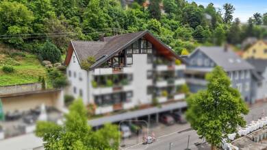 Wohnung zum Kauf 330.000 € 4,5 Zimmer 116,3 m² Dachgeschoss, 3. Geschoss Neuenbürg Neuenbürg 75305