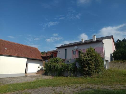 Mehrfamilienhaus zum Kauf 4 Zimmer 138 m² 3.741 m² Grundstück frei ab sofort Kukmirn 7543