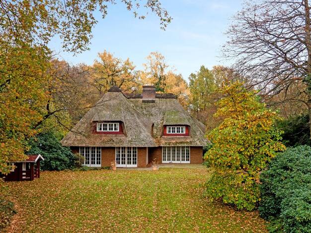 Einfamilienhaus zum Kauf 5.800.000 € 6 Zimmer 295 m² 6.035 m² Grundstück Poppenbüttel Hamburg 22391