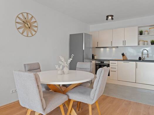 Wohnung zur Miete 750 € 1 Zimmer 68 m² Grombach Bad Rappenau 74906