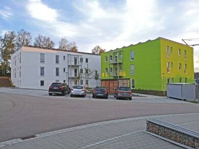 Studio zur Miete 634 € 2 Zimmer 66,7 m² 2. Geschoss frei ab sofort Irma-Holder-Platz 4 Wald Wald 93192