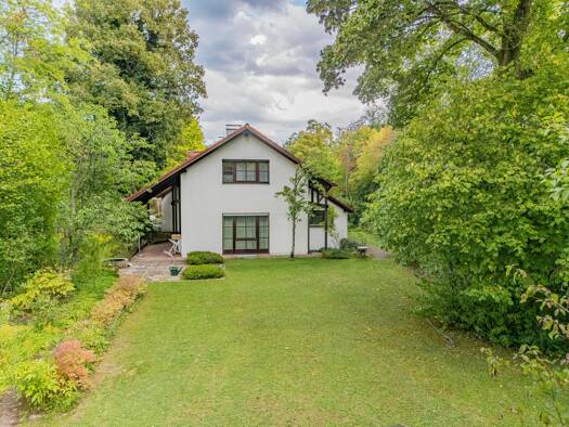 Einfamilienhaus zum Kauf 995.000 € 6,5 Zimmer 225 m² 888 m² Grundstück Gauting Gauting 82131