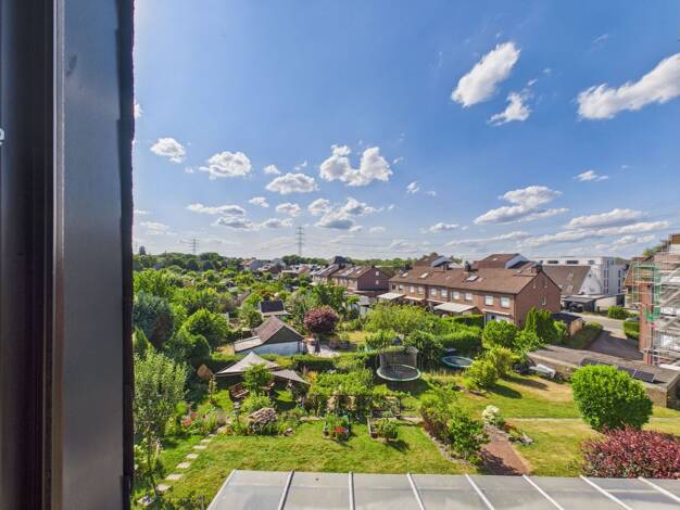Wohnung zum Kauf 175.000 € 4 Zimmer 93 m² 2. Geschoss Wattenscheid Bochum 44866