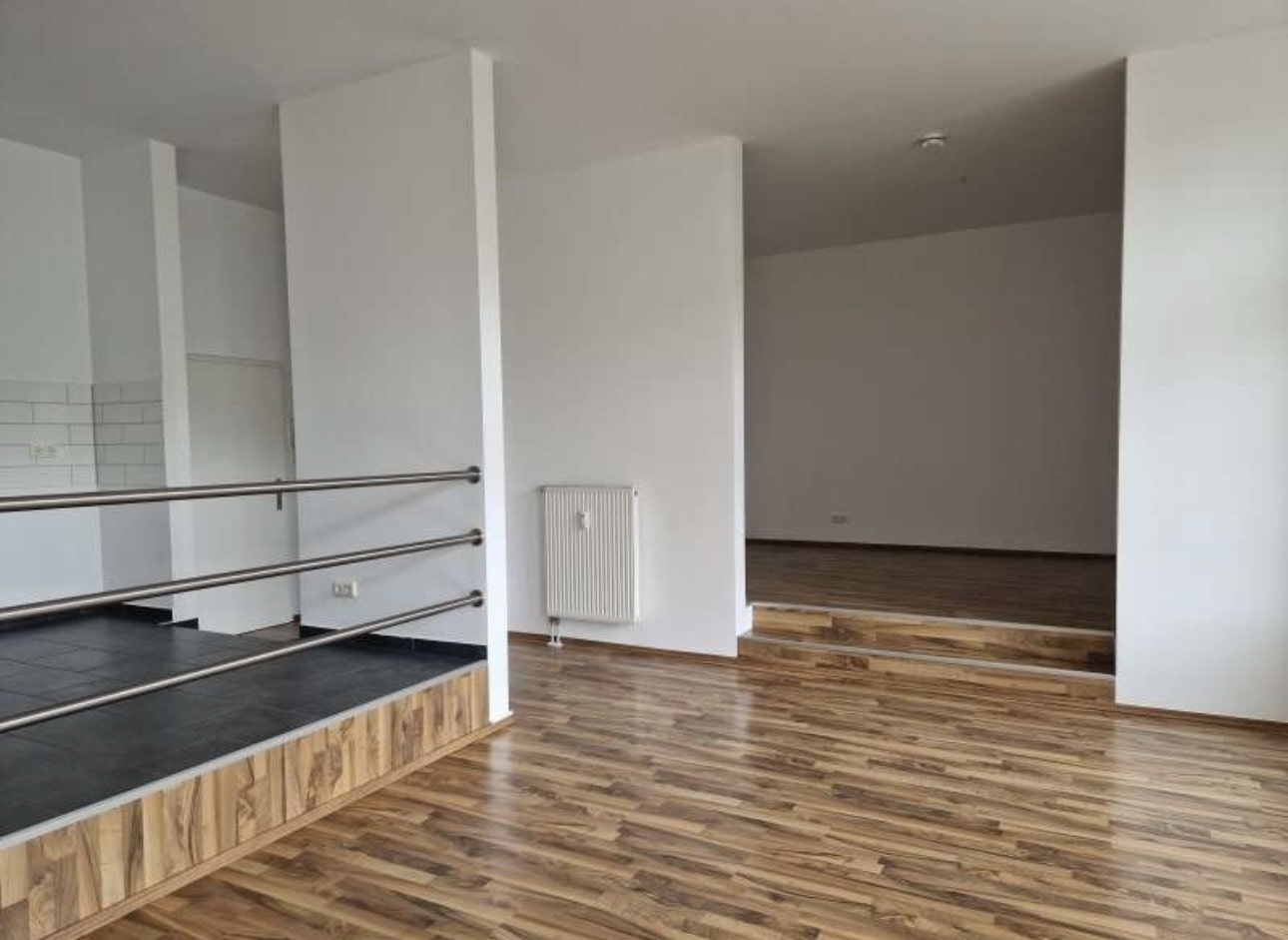 Wohnung zur Miete 550 € 2 Zimmer 75,5 m²<br/>Wohnfläche 23.11.2024<br/>Verfügbarkeit Nachtweide . Gröperstraße / Nachtweide Magdeburg 39124