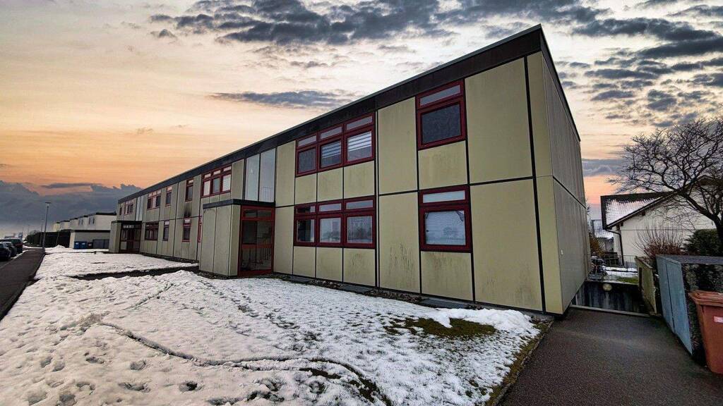 Wohnung zum Kauf provisionsfrei 199.000 € 3 Zimmer 89 m² EG Leitenstraße 34 Echenbrunn Gundelfingen 89423