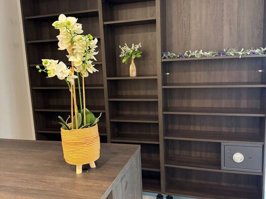 Büro zur Miete provisionsfrei 1.000 € 3 Zimmer 158 m² Bürofläche Neumarkt Neumarkt in der Oberpfalz 92318