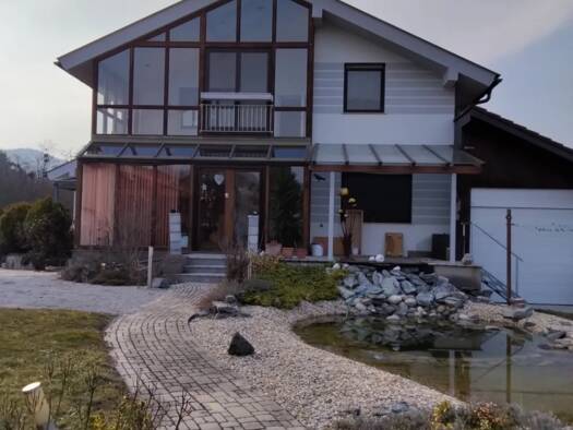 Haus zum Kauf 675.000 € 10 Zimmer 305 m² 1.800 m² Grundstück Wiesen 7203