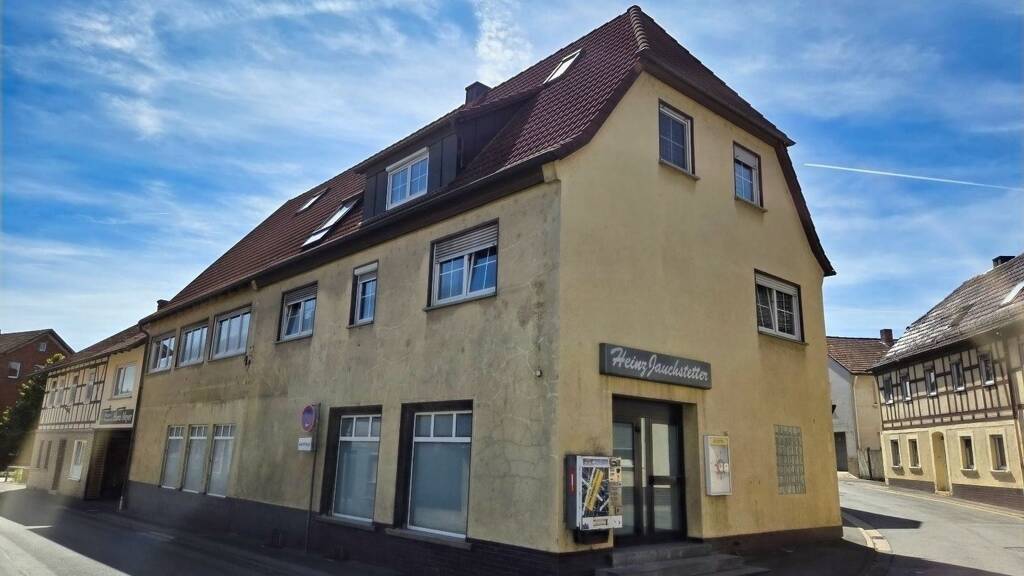 Mehrfamilienhaus zum Kauf 295.000 € 9 Zimmer 300 m² 400 m² Grundstück frei ab sofort Maroldsweisach 96126