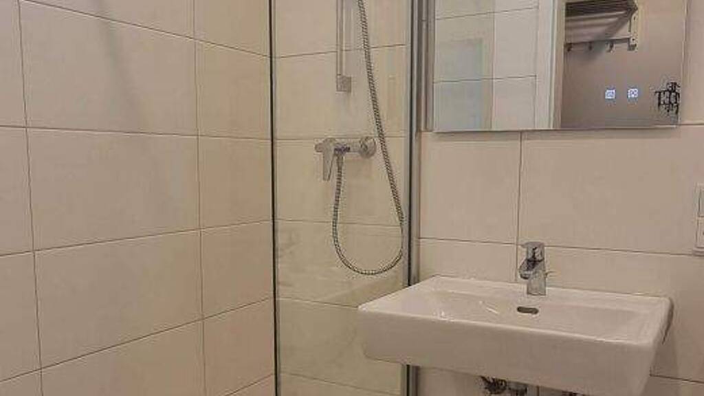 Studio zum Kauf 239.000 € 2 Zimmer 49 m² EG Hammerschmiede Augsburg 86169