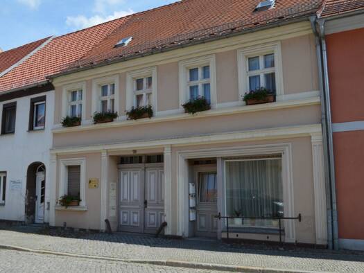 Wohnung zur Miete 445 € 2 Zimmer 58 m² 3. Geschoss Lindenstraße 76 Luckau Luckau 15926