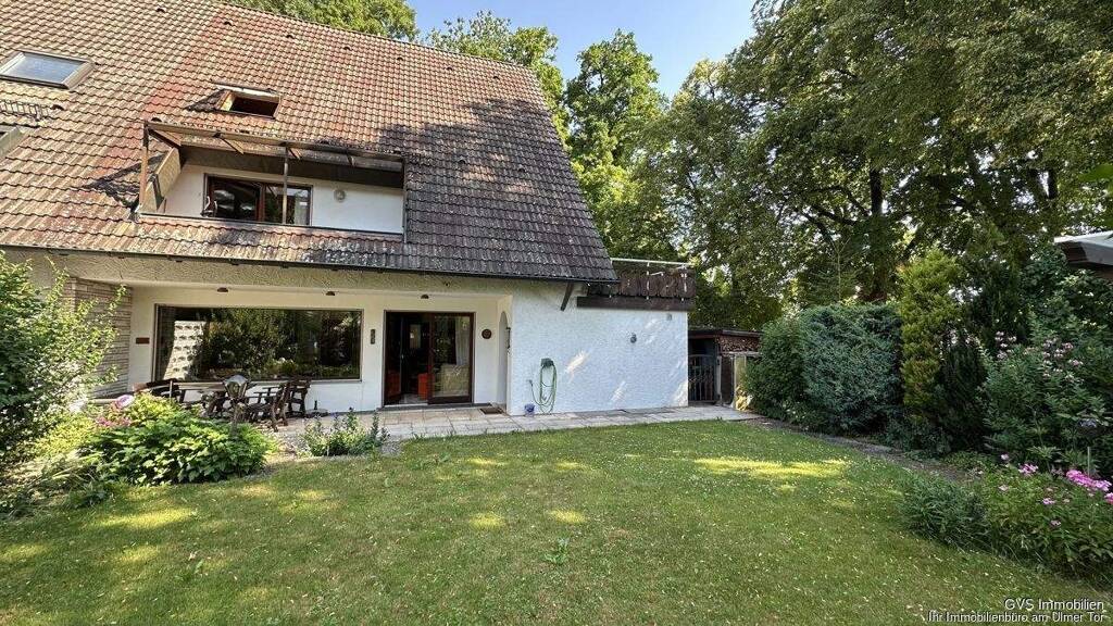 Doppelhaushälfte zum Kauf 579.000 € 8 Zimmer 193,6 m² Memmingen 87700