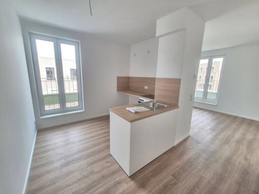 Wohnung zur Miete 745 € 2 Zimmer 44,1 m² 4. Geschoss frei ab sofort Daumstraße 52 Haselhorst Spandau 13599