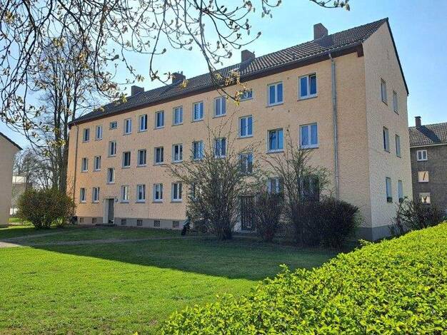 Wohnung zur Miete 452 € 2 Zimmer 48,9 m² frei ab 01.03.2026 Lothsfeldstr. 2 Friemersheim Duisburg 47229