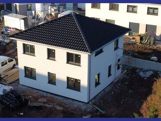 Einfamilienhaus zum Kauf 449.000 € 5 Zimmer 132 m² 416 m² Grundstück Ringstraße 12 Pößneck,Stadt Pößneck 07381