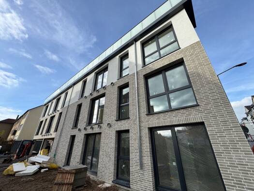 Wohnung zum Kauf - Erstbezug 324.900 € 3 Zimmer 92,5 m² EG Innenstadt Hameln 31785