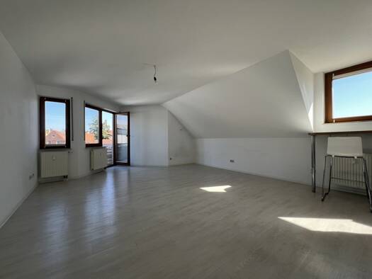 Wohnung zum Kauf 169.000 € 1 Zimmer 38 m² Maichingen Sindelfingen 71069