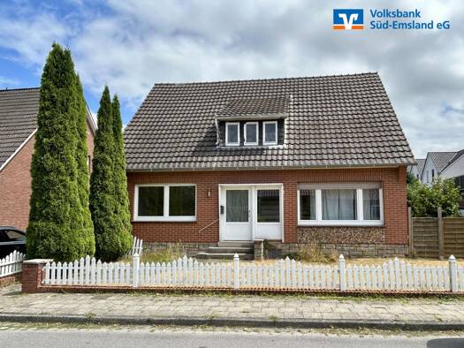 Einfamilienhaus zum Kauf 180.000 € 5 Zimmer 142 m² 688 m² Grundstück frei ab 01.10.2026 Schapen 48480