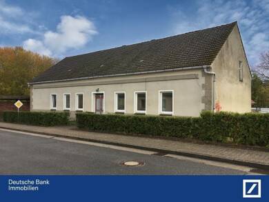 Einfamilienhaus zum Kauf provisionsfrei 39.500 € 8 Zimmer 167 m² 700 m² Grundstück Bartow Bartow 17089