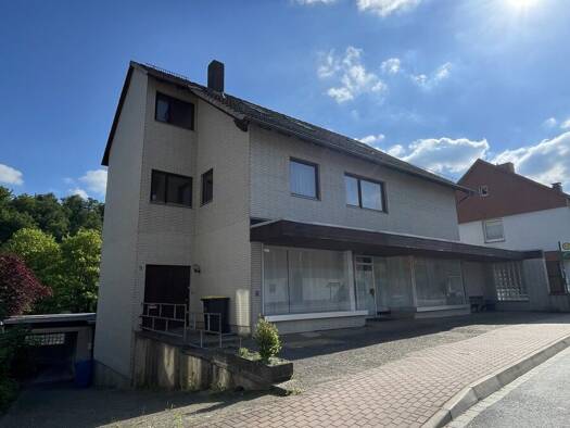 Haus zum Kauf 159.000 € 9 Zimmer 206 m² 786 m² Grundstück Grünenplan Delligsen 31073