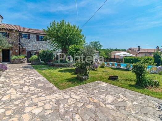 Einfamilienhaus zum Kauf 895.000 € 6 Zimmer 300 m² Žminj Žminj 52341