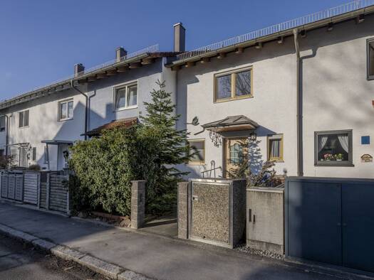 Reihenmittelhaus zum Kauf 730.000 € 4 Zimmer 100 m² 264,8 m² Grundstück Schwabing-Freimann München 80939